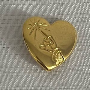 Disney Share The Magic In Your Heart Gold Pin Variety Club